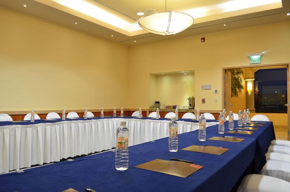 Fiesta Inn Nogales Nogales  Buitenkant foto