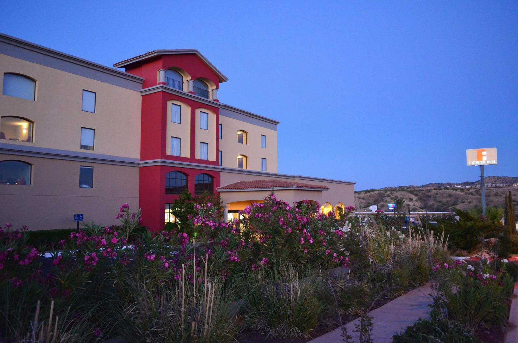 Fiesta Inn Nogales Nogales  Buitenkant foto